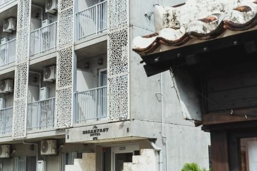 เดอะ เบรคฟาสต์ โฮเทล มาร์เช่ อิชิงากิจิมะ (The BREAKFAST HOTEL MARCHE Ishigakijima)4