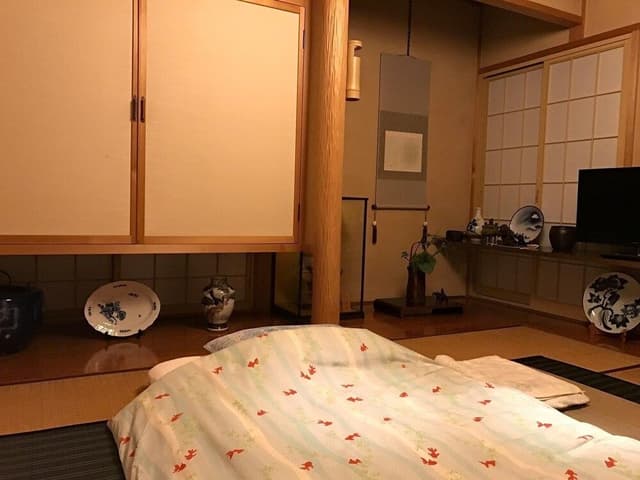 Economy Twin Room