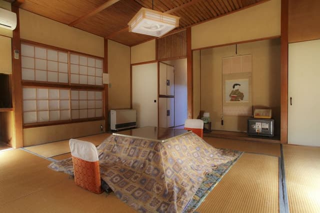 Run of House, Japanese Style Room