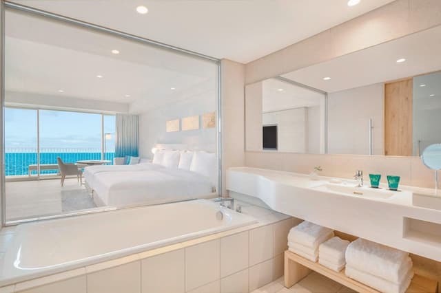 Room, 2 Double Beds, Ocean View