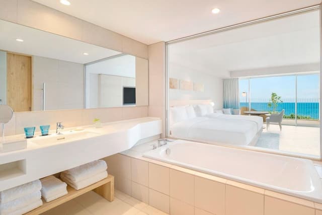 Room, 2 Double Beds, Ocean View