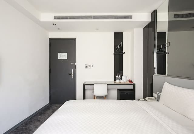 Elite Double Room, 1 Double Bed (Room Only)