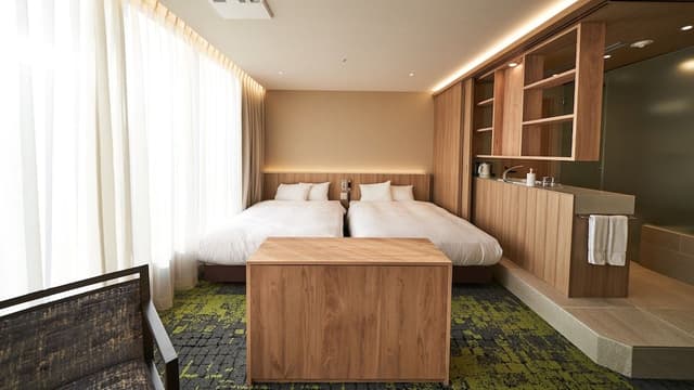Deluxe Twin Room