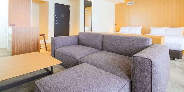 Premium Suite Twin