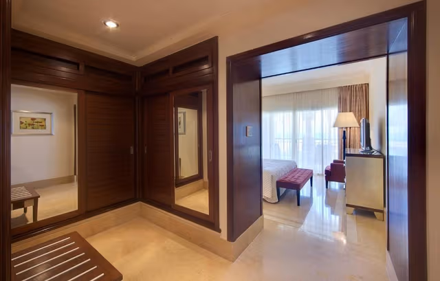 Executive Suite, Queen Bed, Sea View