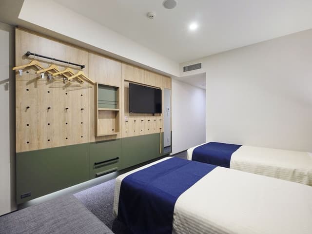 Deluxe Twin Room, Non Smoking (with Sofa Bed)