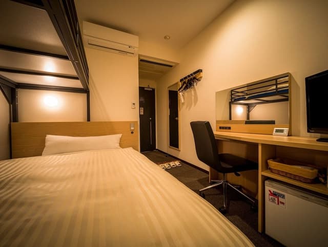 Super Room, Non Smoking