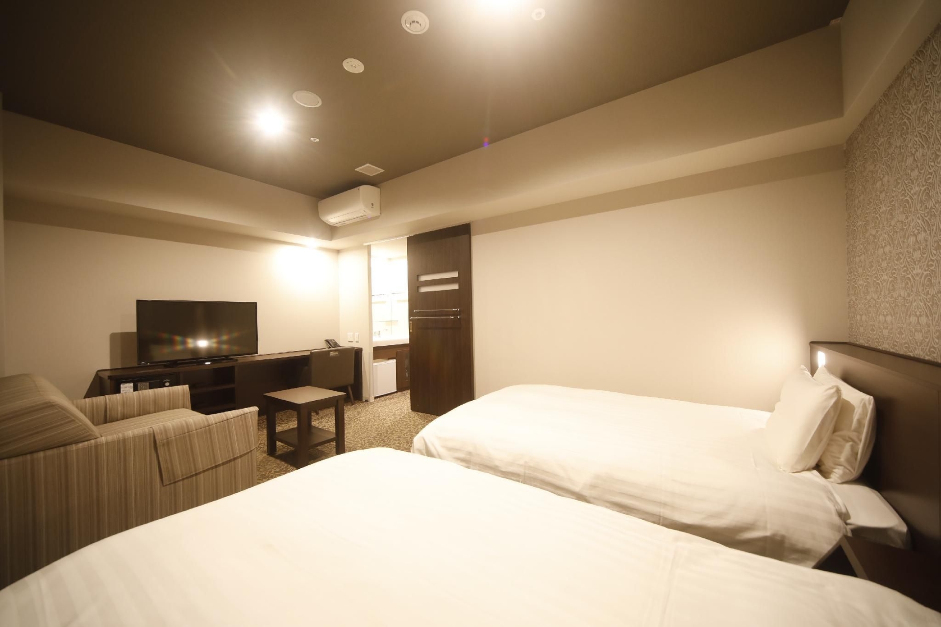 ดอร์มี อินน์ พรีเมียม โอซาก้า คิตะฮามะ ฮอตสปริง (Dormy Inn Premium Osaka Kitahama Hot Springs)1
