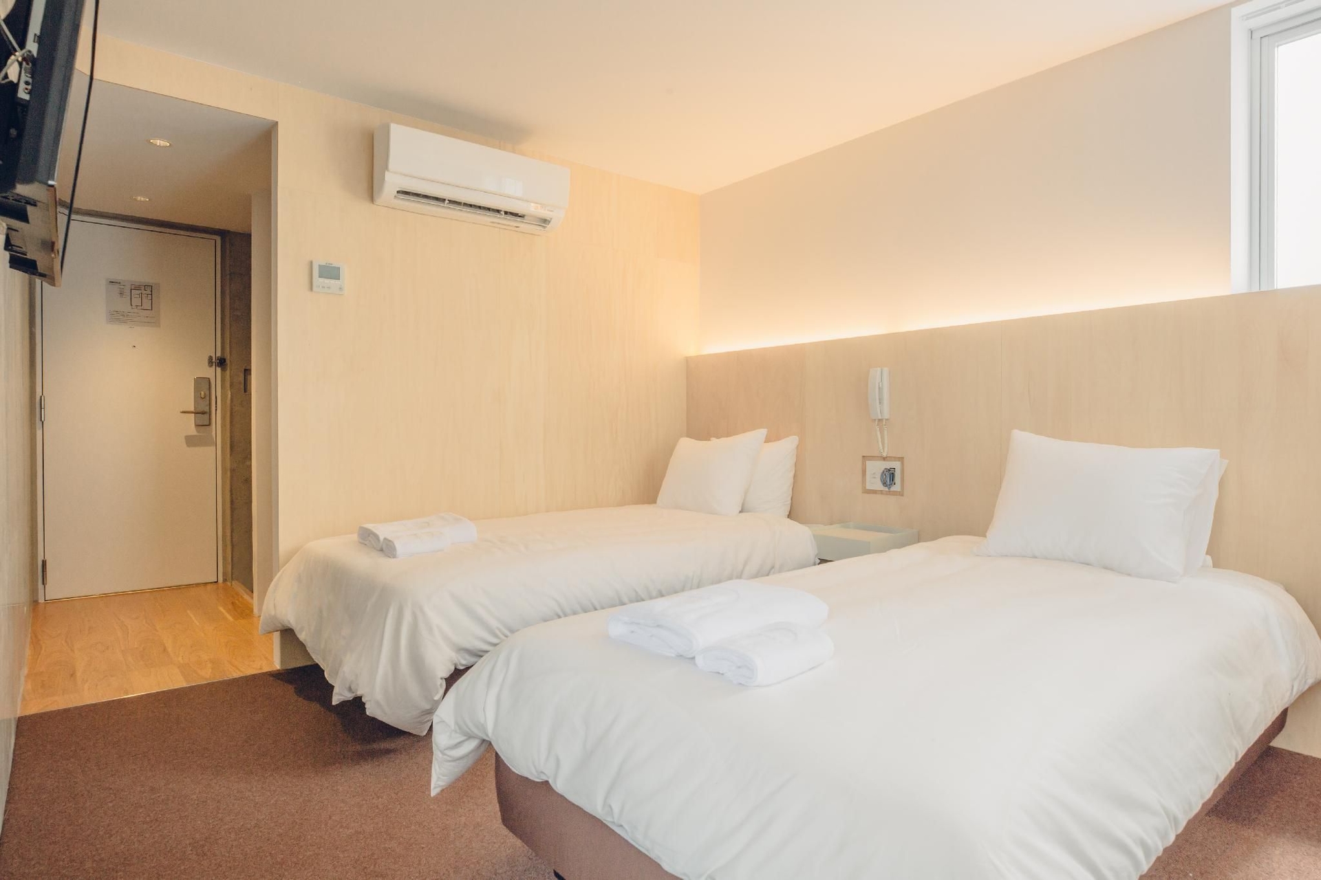 โดโมะ โฮเทล (DOMO Hotel)1