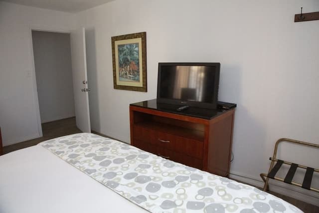2 Bedroom Villa With Balcony