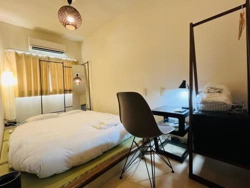Standard Double Room with Shared Bathroom