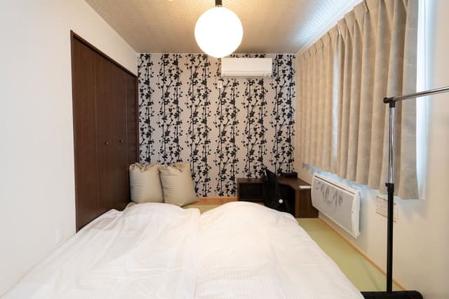 Comfort Condo, 2 Bedrooms (C)