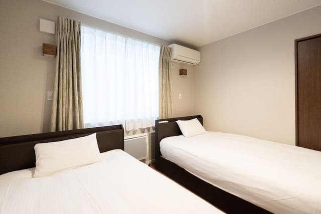 Comfort Condo, 2 Bedrooms (C)