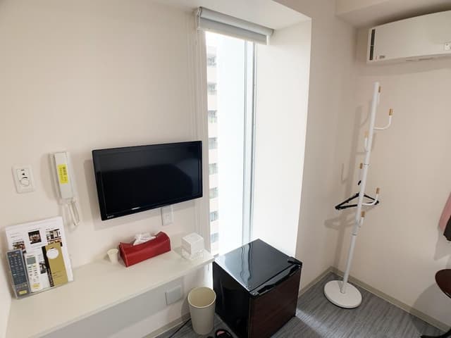 Economy Single Room, Women only