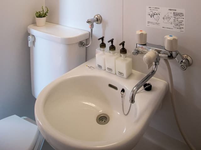 Room with double bed and loft bed (with kitchen)non-smoking