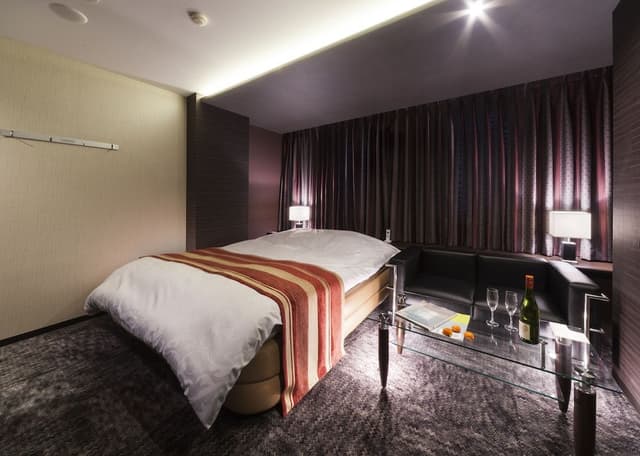 Double Room (Standard)