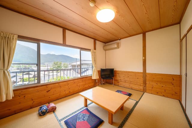 Standard Japanese Style Room with Shared Bathroom