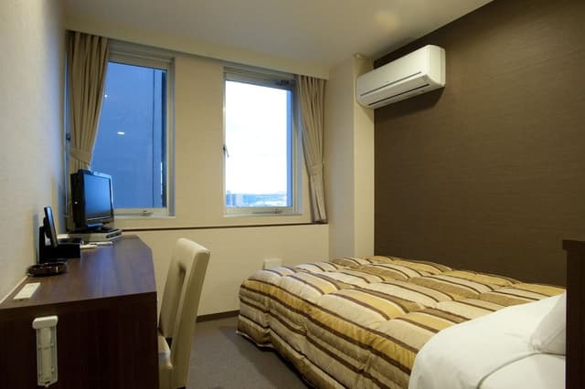 Basic Single Room, Non Smoking