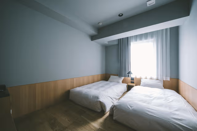 Standard Twin Room