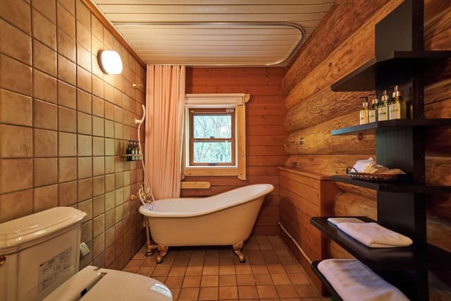Private Villa (Pets Not Allowed, F4B)