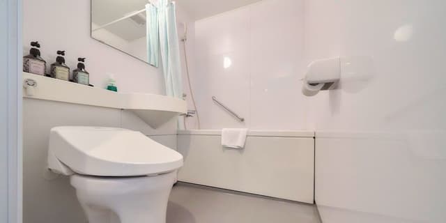 Standard Single Room, Smoking