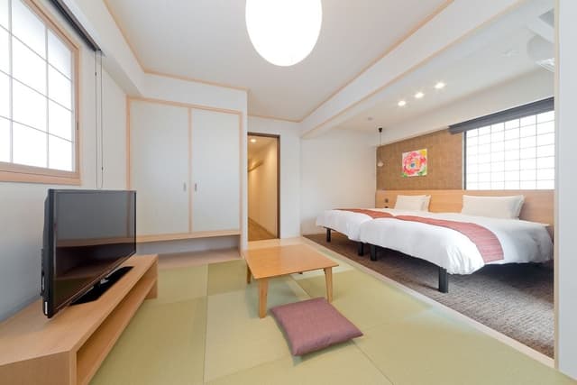 Deluxe Twin Room with Tatami Area
