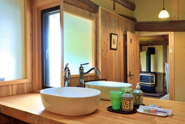 Guest Room of annex with Toilet+Shower