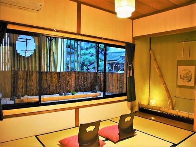 Japanese Style Room, 3 People (Shared bathroom and toilet) Check-in 5PM to 9PM