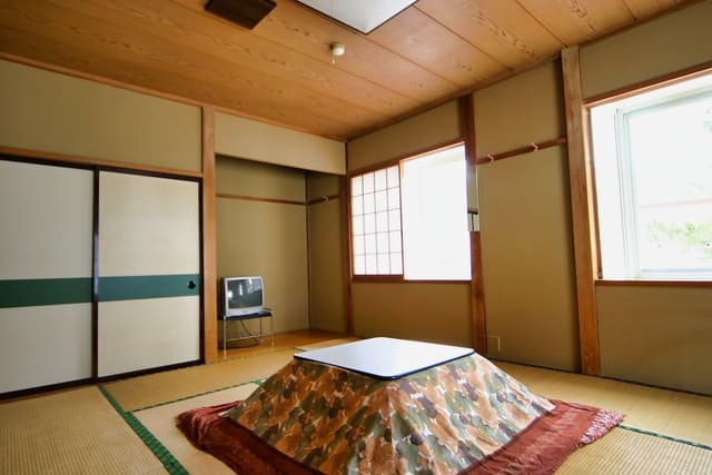 Japanese Style Room, Run of House, Shared Bathroom