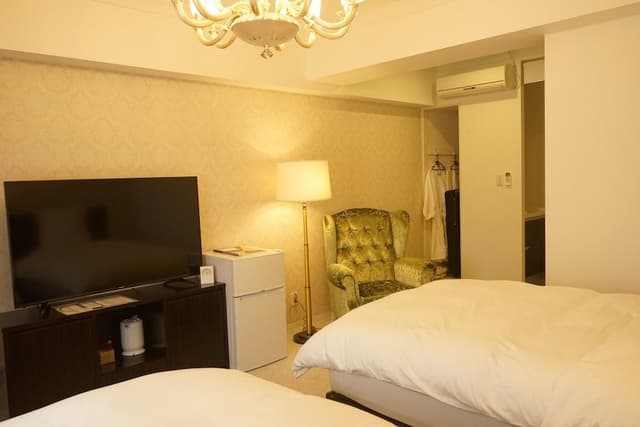 Deluxe Twin Room