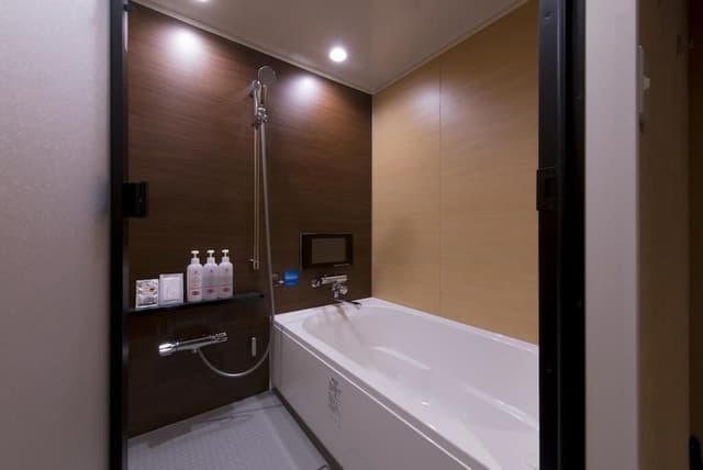 Double Room, Early Check-in at 3 PM