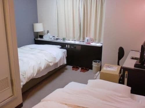 Twin Room - Non-Smoking
