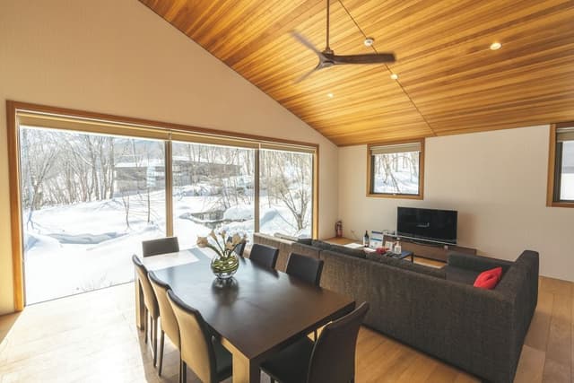Chalet (Solar)