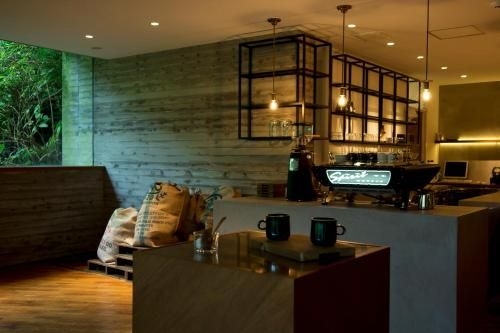 ฮาโกเน่ รีทรีต เฟอเร (Hakone Retreat före)2