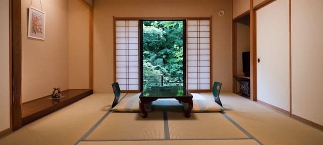 Western Suite Room , 1 King Bed with Private Bath (IKOI)