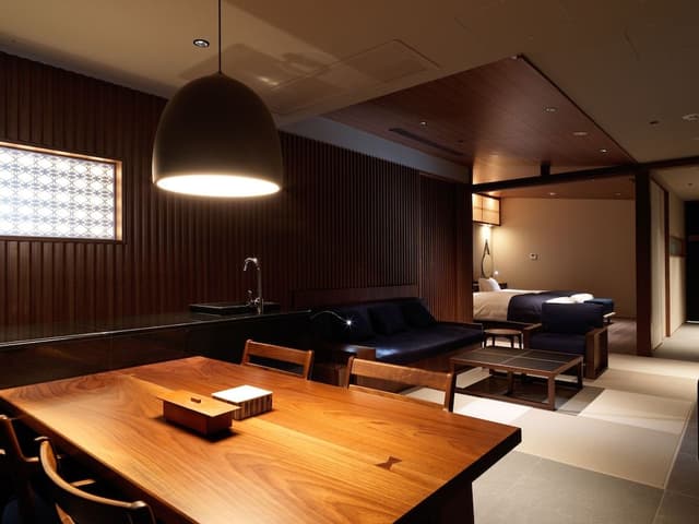 Suite Villa (120 square meters)