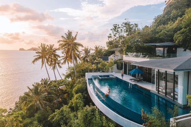 1-Bedroom Conrad Royal Oceanview Pool Villa
