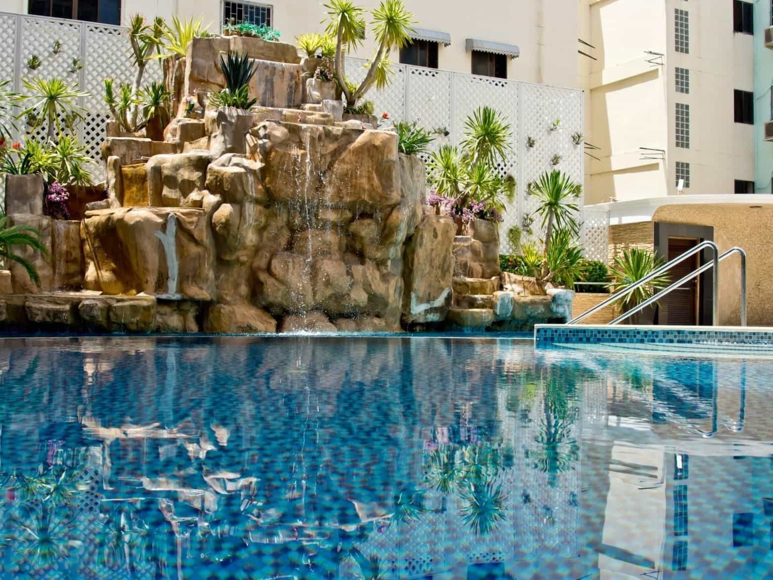 โรงแรมแอลเค เมโทรโปล โรงแรมแอลเค เมโทรโปล