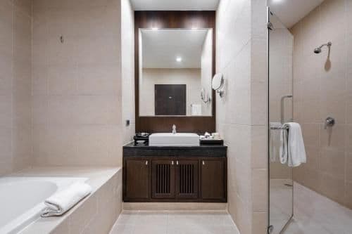Executive King Suite