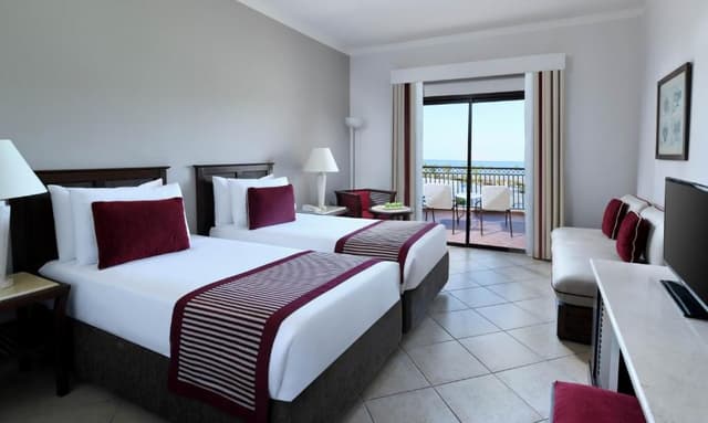 Superior, Queen or Twin Bed, Sea View
