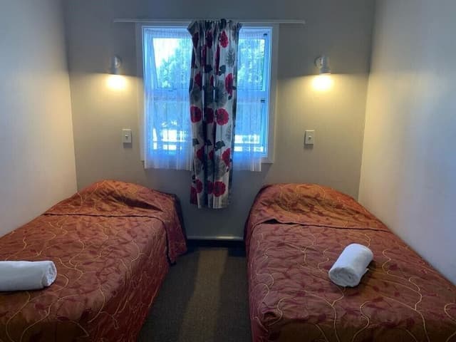 Family Room, 1 Bedroom