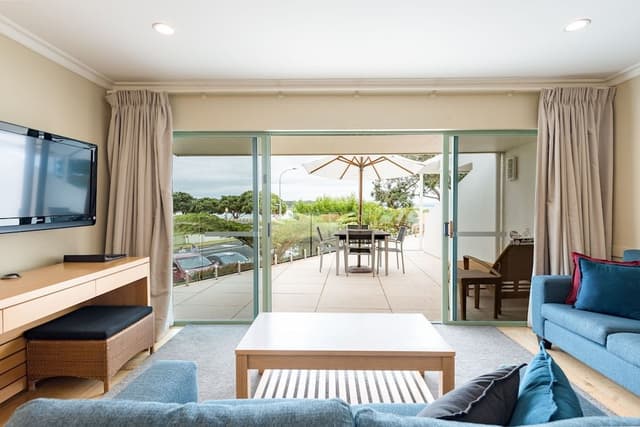 Standard Apartment, 2 Bedrooms, Ocean View (First Floor)