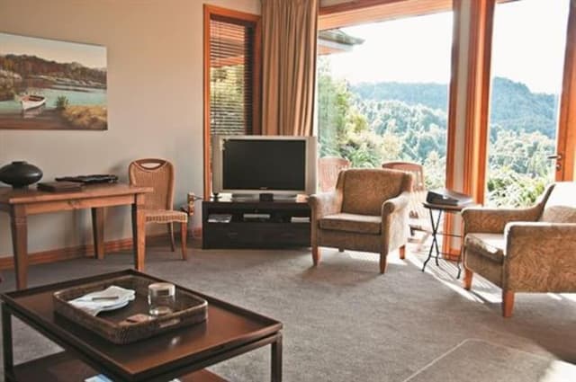 Valley Villa