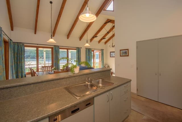 The Cottage (Self-Catering)