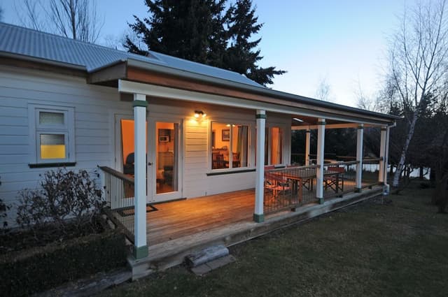 The Cottage (Self-Catering)