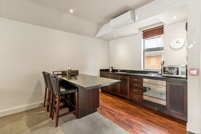 Private 2 Bedrooms Executive Apartment