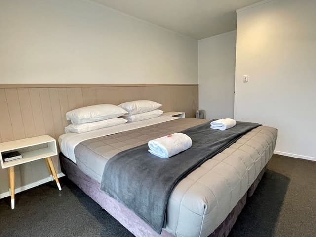 Three Bedroom Motel