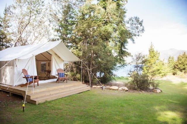 Glamping Denver Tent, 1 Queen Bed, Shared Bathroom, Lake View