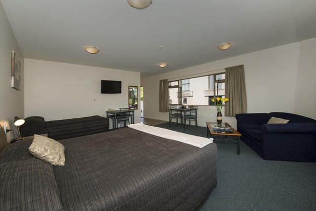 Studio, Multiple Beds, Non Smoking, Jetted Tub