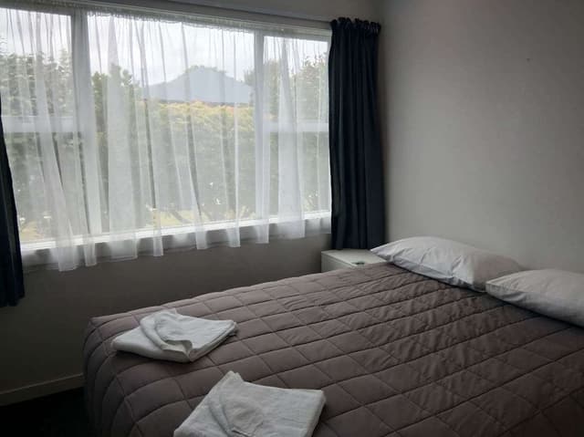 Standard Suite, 2 Bedrooms, Non Smoking, Kitchen